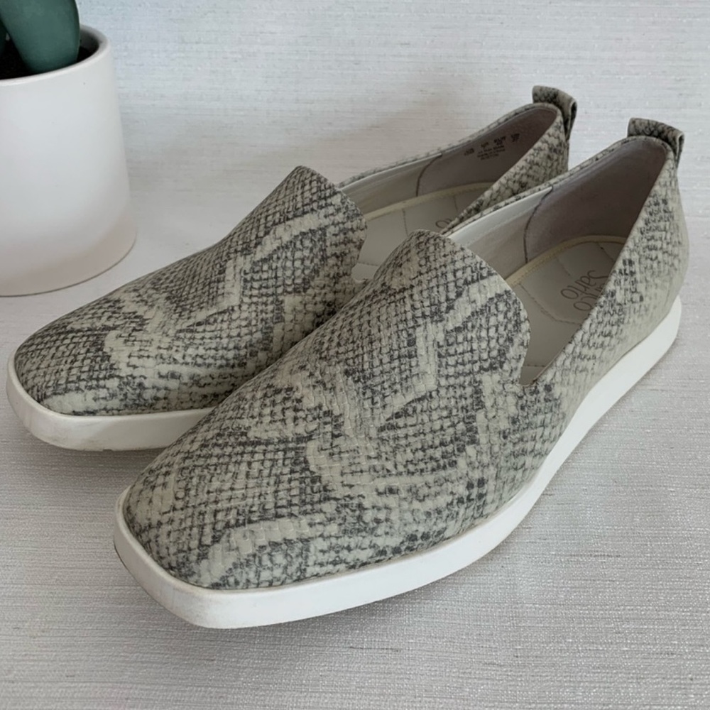 Franco Sarto Boston Snake Print Faux Leather Slip On Loafers Woman's size 7